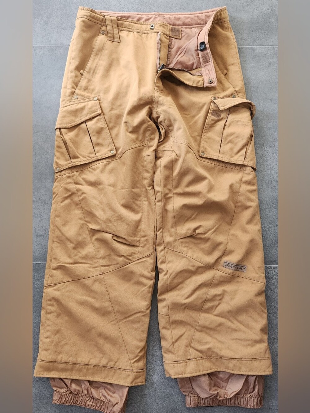 Obermeyer Cargo Snowboard Pants in Tan Juniors Size